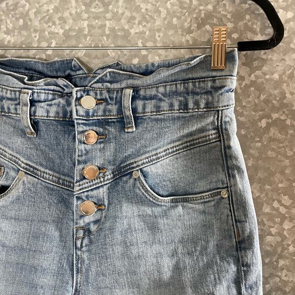 Blank NYC Light Wash Retro Style Skinny Leg Yoke Jeans - Size 30 - Button Fly - Picture 2 of 7